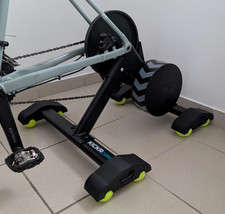 ⚫ Rocker Plate Füße – Set 4 Stück für Wahoo KICKR CORE 2 + Tennisbälle