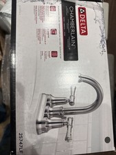 Delta Chamberlain Centerset 2-Handle Bathroom Faucet w/Drain in Chrome 25747LF