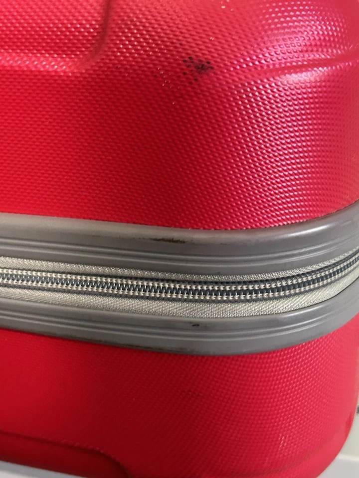 Equipaje de mano Olympia rosa intenso 18""| Maleta rígida rodante en V limpio Foto 3 de 4