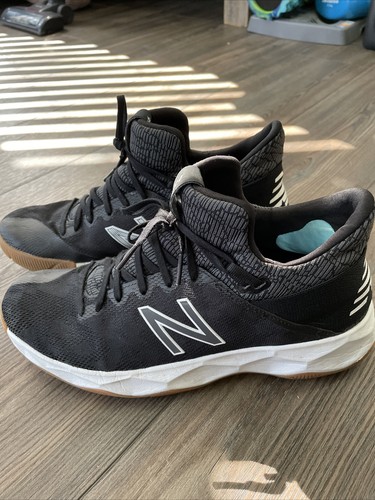 New Balance Mens Lacrosse Indoor Shoes 