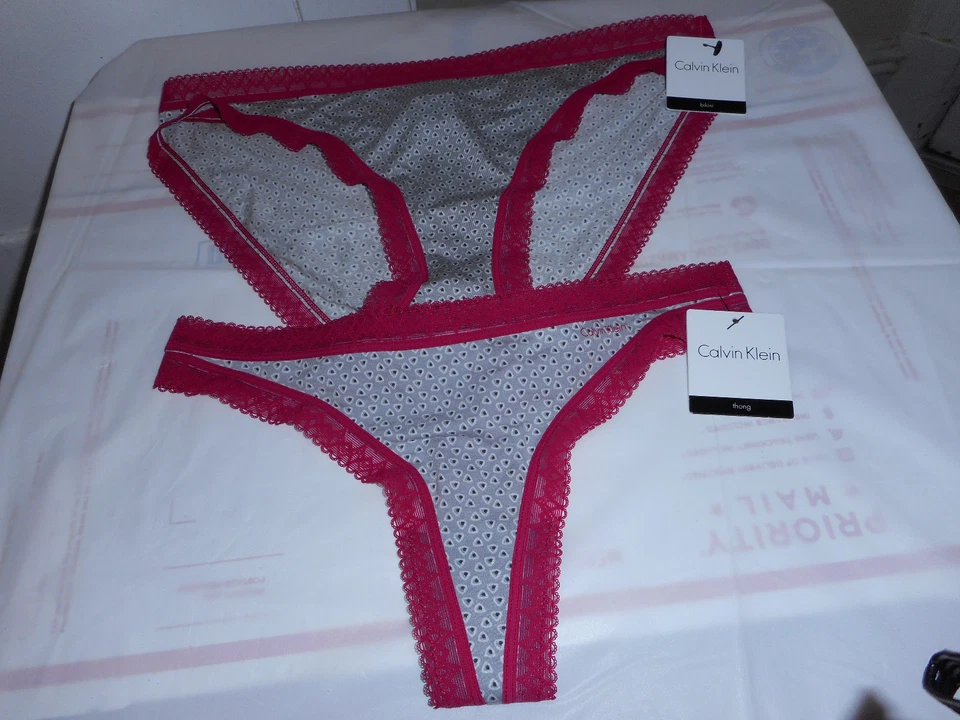 PANTY CALVIN KLEIN MULTICOLOR NUEVO CON ETIQUETA S,M,L TODO VENDIDO POR SEPARADO Foto 3 de 4