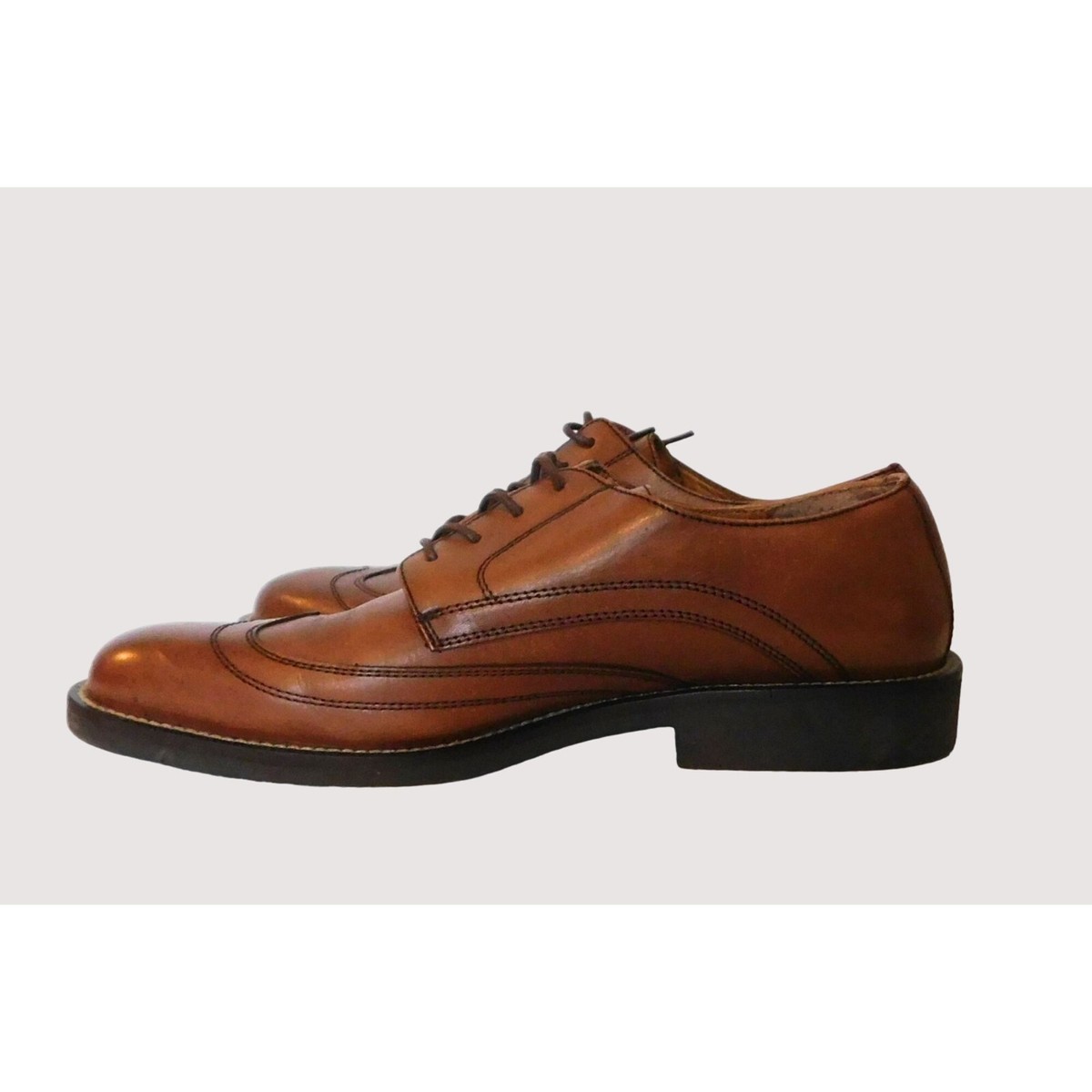 Bass Derby Style Round Full Wing Tip Toe Mens Size 10M Brown  display picture 3