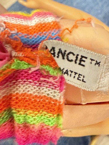Lotto ricambi bambola Barbie vintage 1967 no Talking Stacey 1966 nero TNT 1966 Francie - Foto 22 di 24