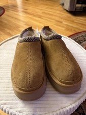 NWT Koolaburra by UGG Burra Platform Slippers Chestnut Brown Suede Size 10.