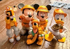 LOT OF 5 DISNEY ANIMAL KINGDOM SAFARI ADVENTURE PVC FIGURES MICKEY MOUSE