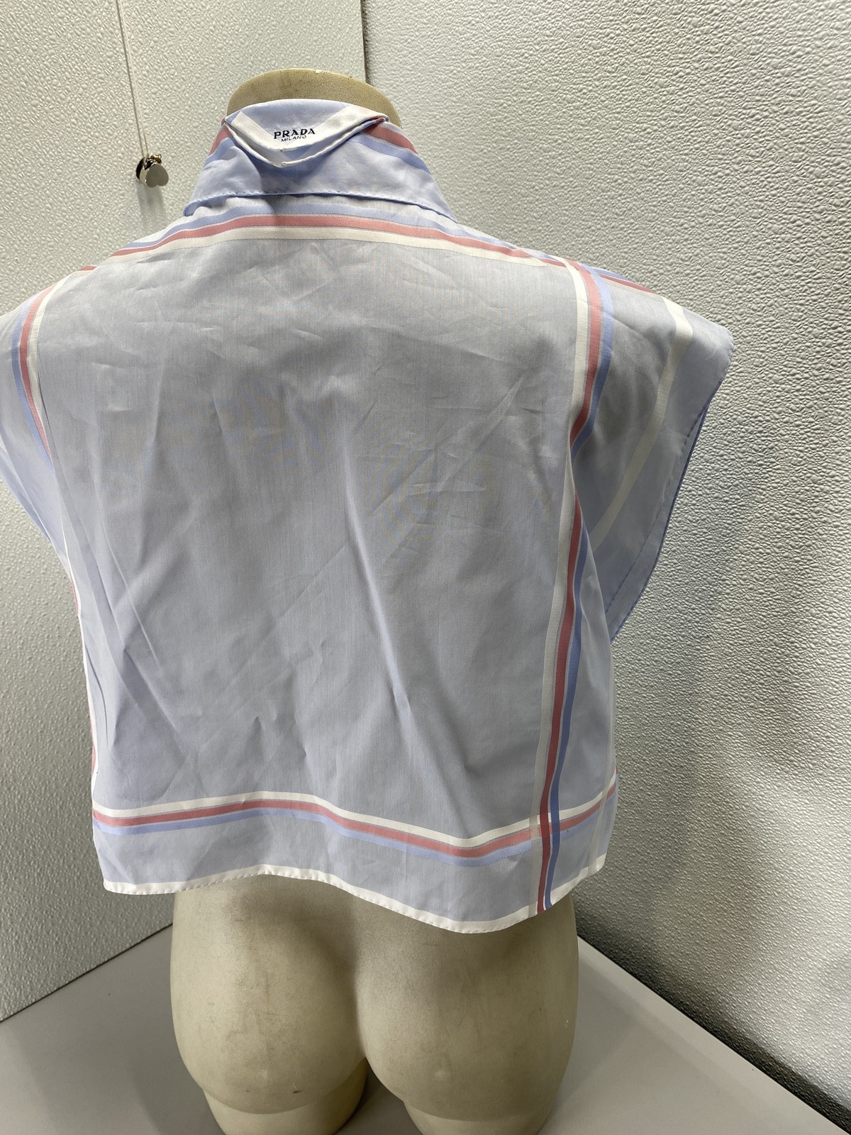 Prada Womens Bastista Check Cropped Cotton Shirt Size 8/IT 44 Blue/Pink thumbnail 9