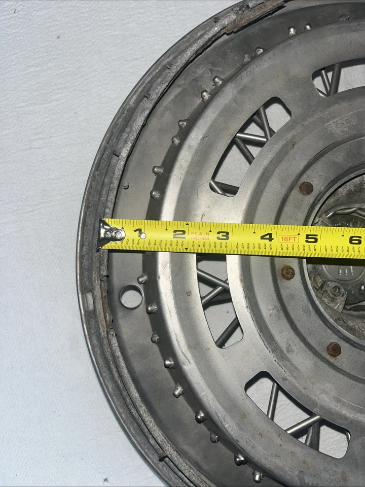 "Ford Mercury Comet 1977-1979, Cougar, Granada, tapacubos de radios de cable 14""" Foto 4 de 4