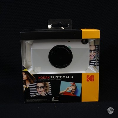 Kodak Printomatic Digital Instant Print Camera Gray ZINK Zero Ink Point & Shoot
