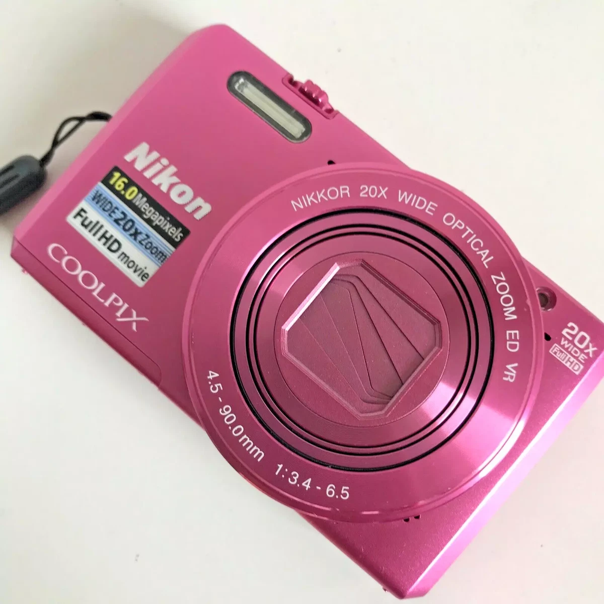 Nikon COOLPIX S7000 16.0MP 20X Optical Zoom Vintage Digital