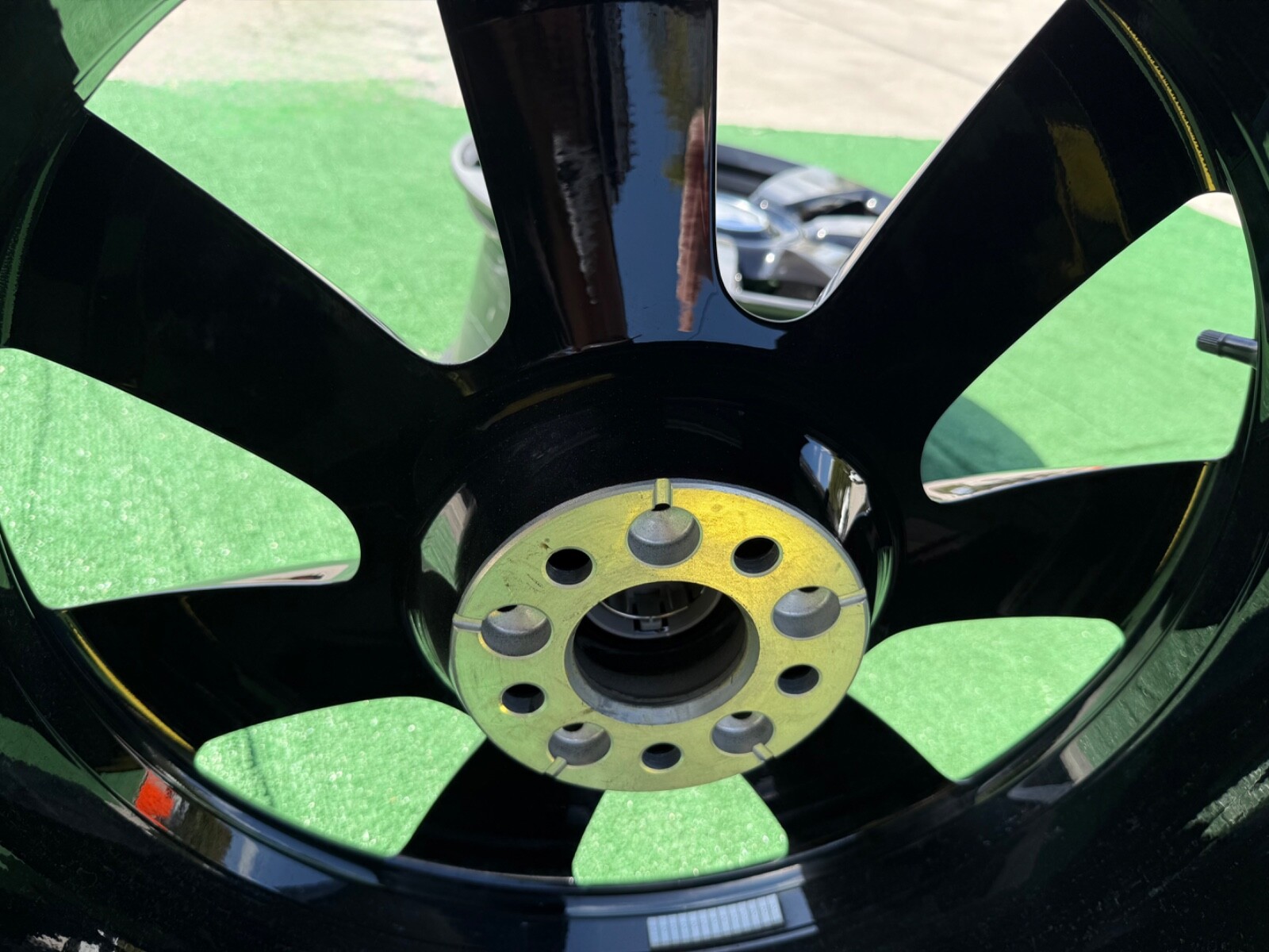 ROLLS ROYCE CULLINAN 22 INCH POLISHED/SHADOW WHEELS OEM RIMS ONLY FULL VIDEO