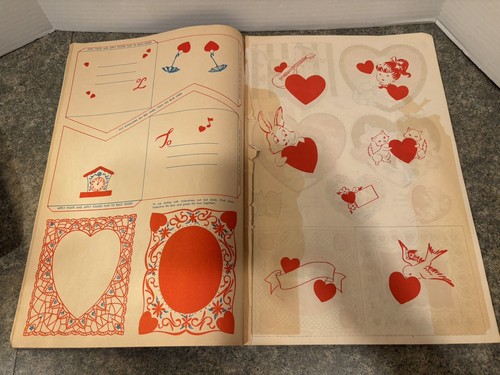 Vtg Book 50 Valentines 20 Envelopes 20 Kissing Stamps Doubl*Glo Canada Some Cut - Picture 7 of 11