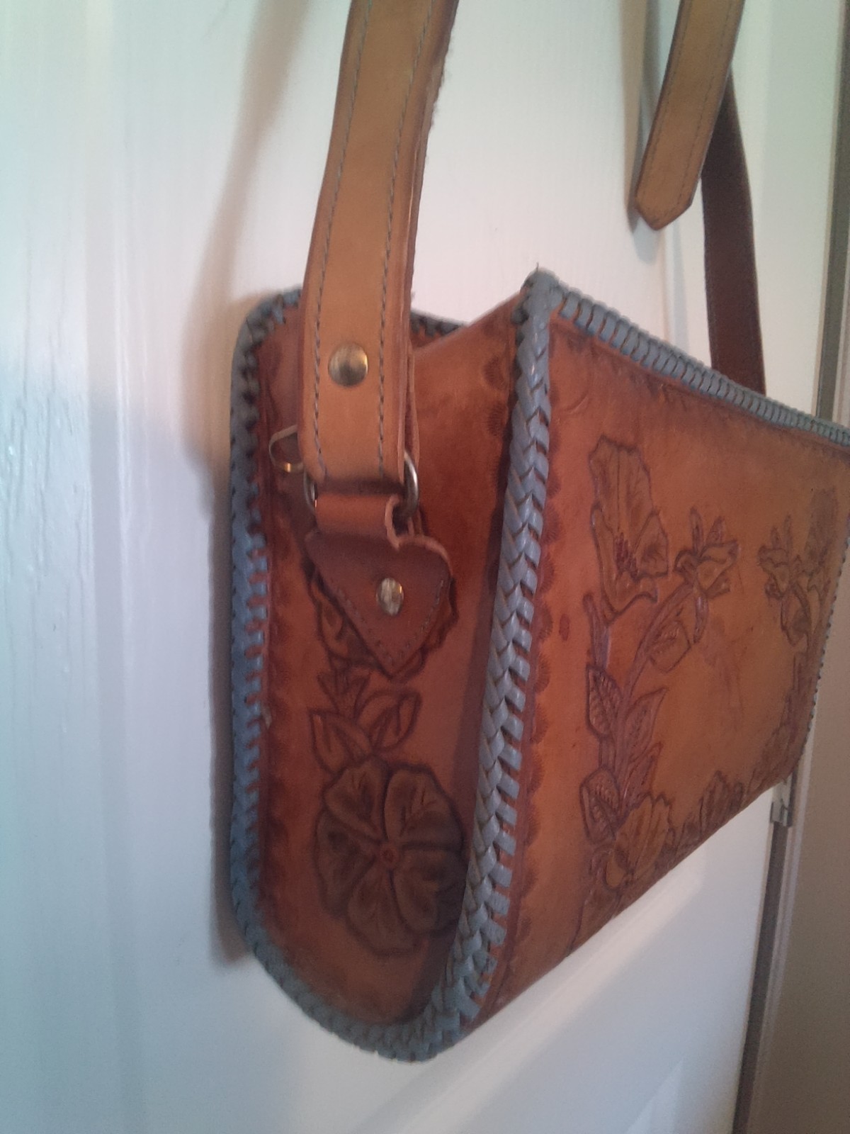 Solid Leather Medium Sized Purse With Double Side… - image 4