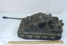 2009 Unimax Forces Of Valor WW2 German Military Tank w/ Soldiers # 0979 !
