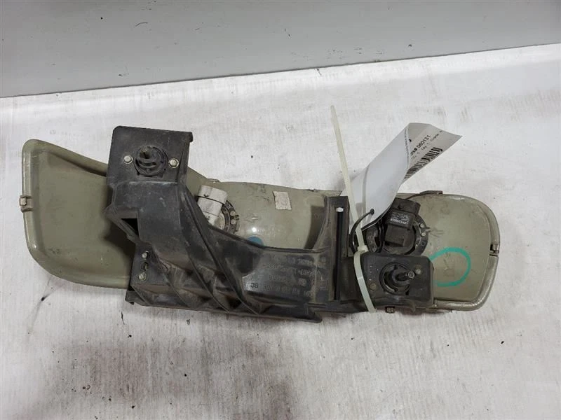 Faro pasajero Chevrolet 98-05 compatible con Blazer S10/Jimmy S15 MPN: 16526218 Foto 3 de 4