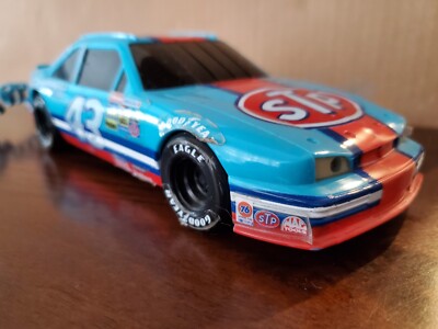 ITS TOO COOL!! Vintage Richard Petty STP #43 ****LOOK!!! ** NASCAR  PHONE !!!!!!