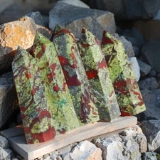 Natural Dragon Bloodstone Crystal Tower Point Wands Healing Obelisk Decor Gift