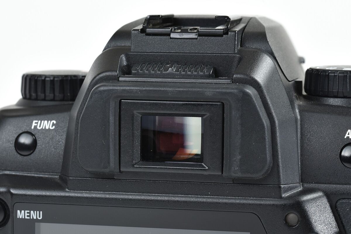 Sigma SD14 14MP SA Mount Digital DSLR Camera Body [Excellent Sigma SD14 14MP SA Mount Digital DSLR Camera Body [Excellent