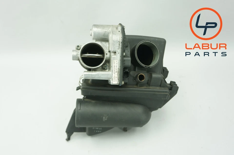 Filtro limpiador de admisión de aire carcasa y cuerpo del acelerador R170 97-00 Mercedes SLK230 Foto 2 de 4