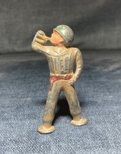 VINTAGE BARCLAY MANOIL LEAD Toy Soldier With Bugle Player