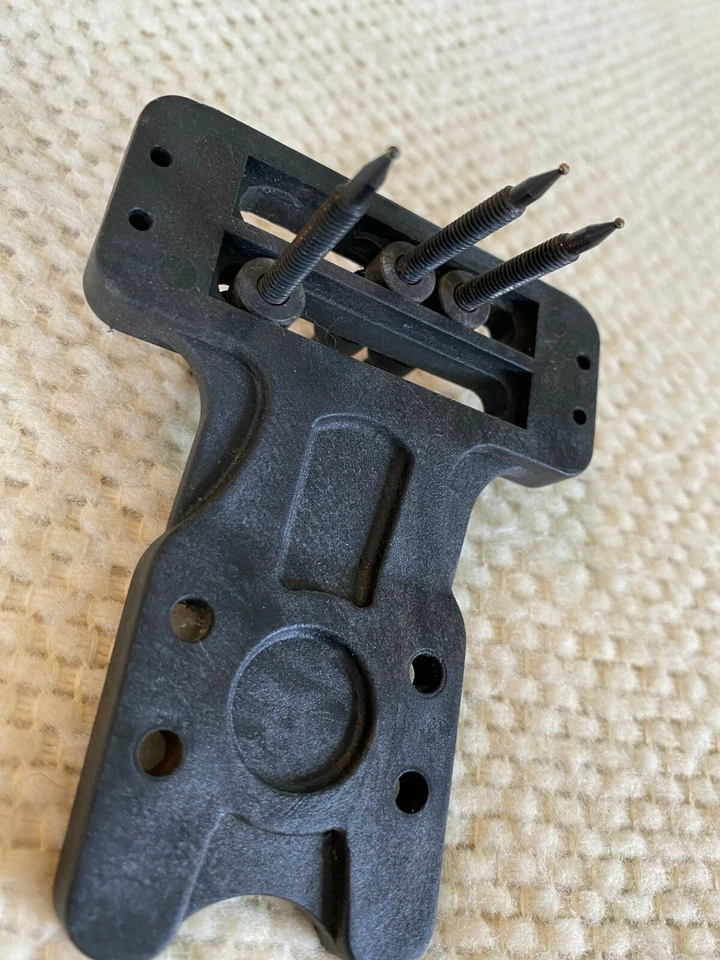 Mira de plástico duro Cobra Foto 2 de 3