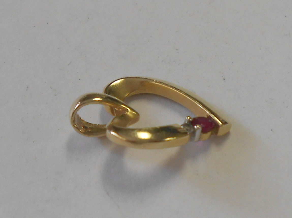 Solid 14K Solid Gold Heart Pendant w/ Ruby Diamon… - image 3