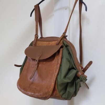 Il Bisonte Backpac Khaki Leathe USED Unisex Bag from Japan
