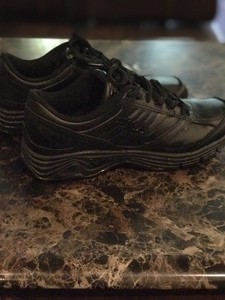 fila women's slip resistant shoes