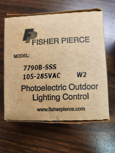 Photo cell, twist lock style, 105-285 VAC, 1800VA, Group of 2, New - Picture 4 of 6
