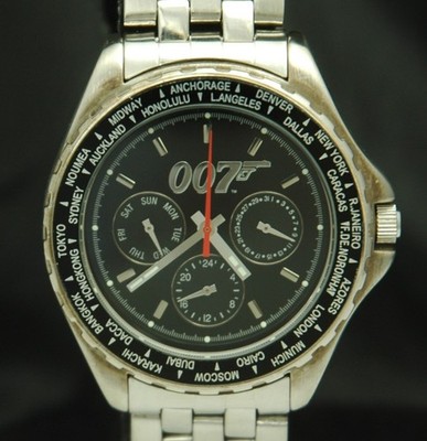 James Bond 007 Fossil Watch World Calendar Limited Edition Box Set 1997 LI-1623