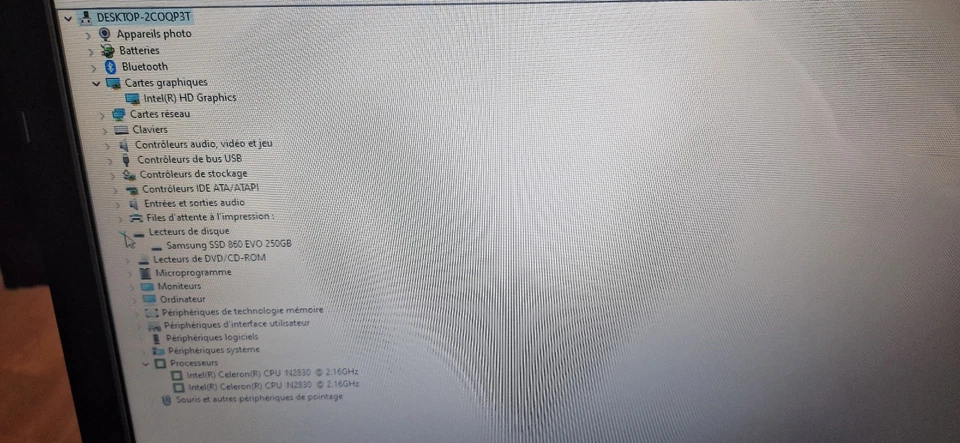 - TOSHIBA Satellite C50-B-14E / Intel Celeron / 4GB RAM / SSD 250GB / Windows 10 - Photo 3/4