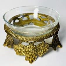 VTG Decorative Clear Glass Round Bowl Brass Metal Gold Stand Grapes Leaves Decor