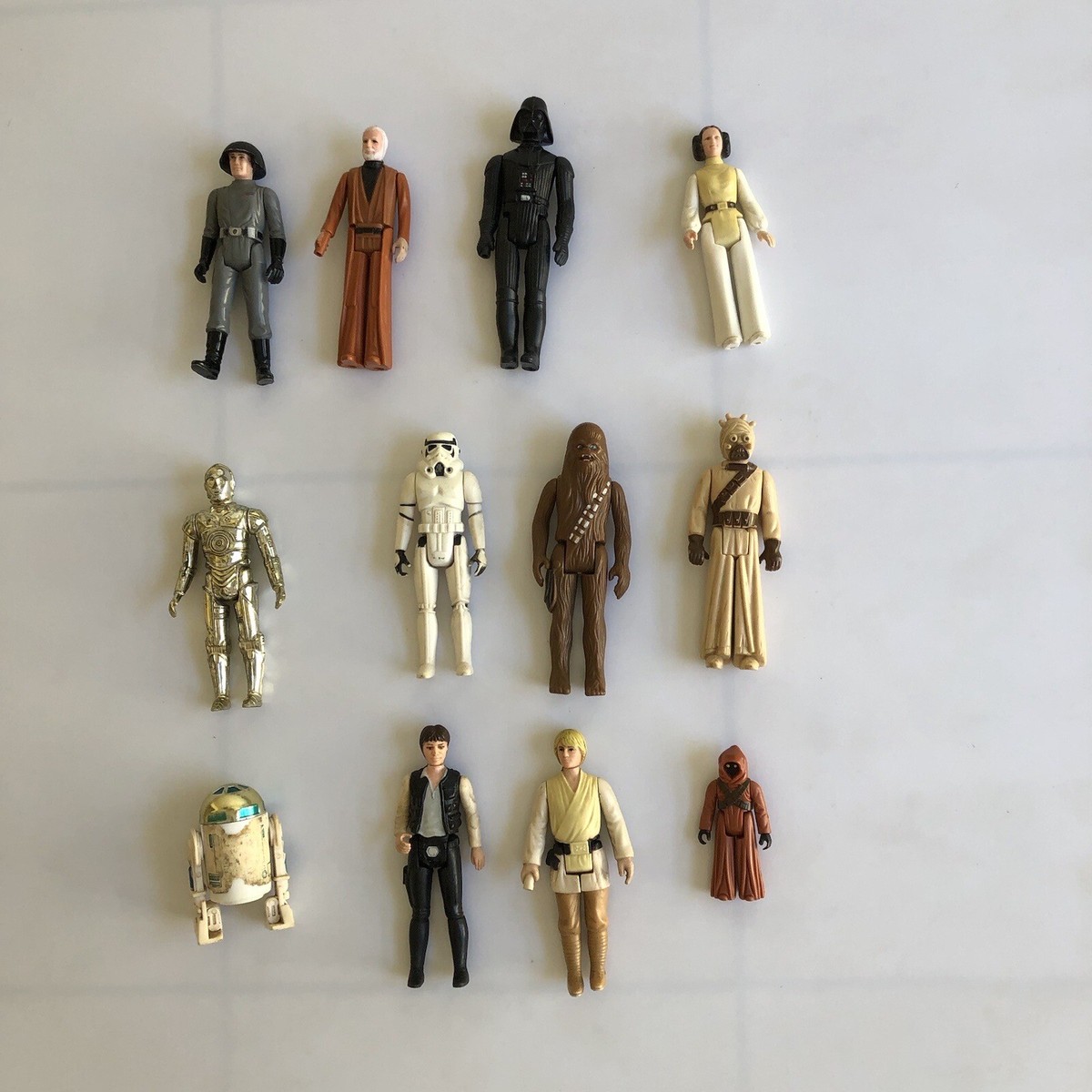 12 1977 VINTAGE STAR WARS ORIGINAL ACTION FIGURES LOT