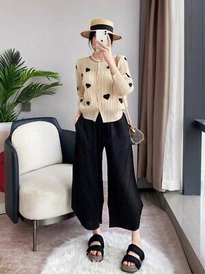Pleats Please Issey Miyake Fabric Pleated Lantern Pants Pleats Please Issey Miyake Fabric Pleated Lantern Pants