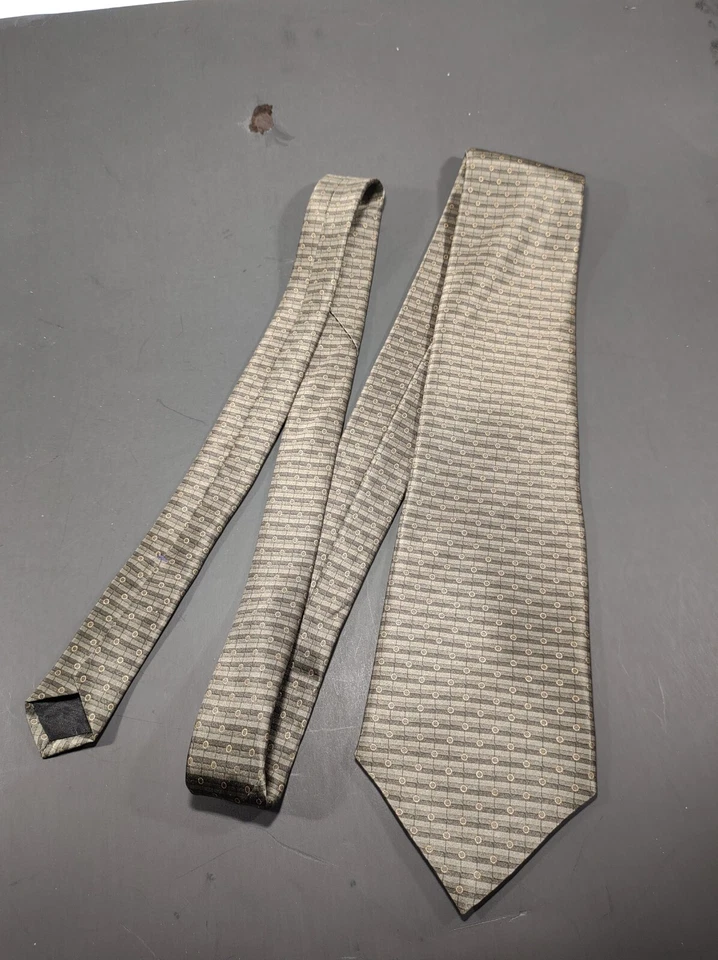 Zylos 金色丝绸领带绿色带水平条纹和口号条纹 — 第 2/4 张图片