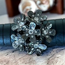 Gunmetal Cluster Stretch Ring Rhinestone Primrose Floral Cocktail Fashion