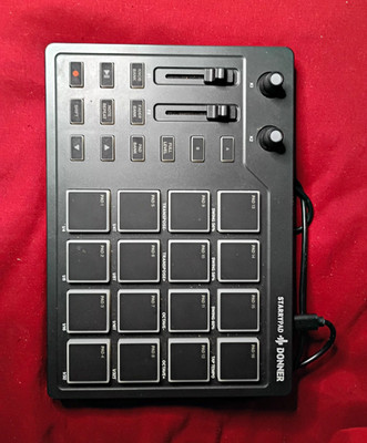Donner StarryPad MIDI Pad Controller 16-Pad USB Powered w/ Knobs & Faders