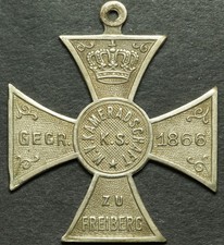 FREIBERG in SACHSEN: Abzeichen o. Jahr. MILITARIA - MILIT&Auml;RVEREIN KAMERADSCHAFT.