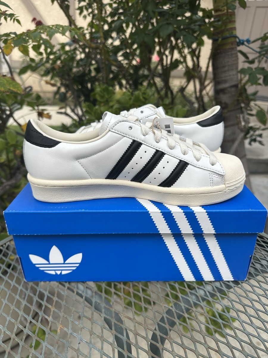 adidas gazelle silver green womens World Cup 2026 Competition Ball main image 0