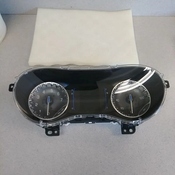 2021 Plymouth Voyager Speedometer Head/Cluster Gauge 3.6L FWD OEM - Image 3 of 4