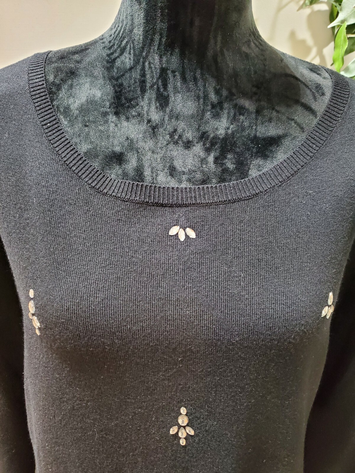 Ruby Rd. Women's Solid Black Rayon Round Neck Lon… - image 3