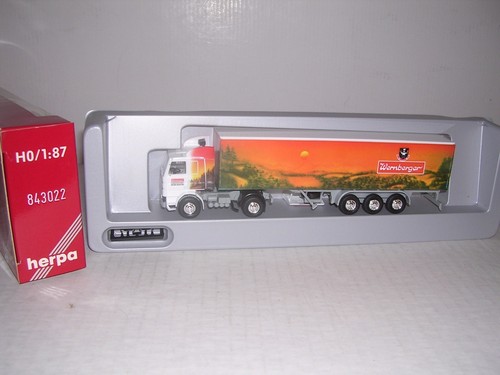 Remolque de caja HERPA #843022 Scania cabina con triple eje "Wernberger" blanco H.O. 1/87 | Zustand: New