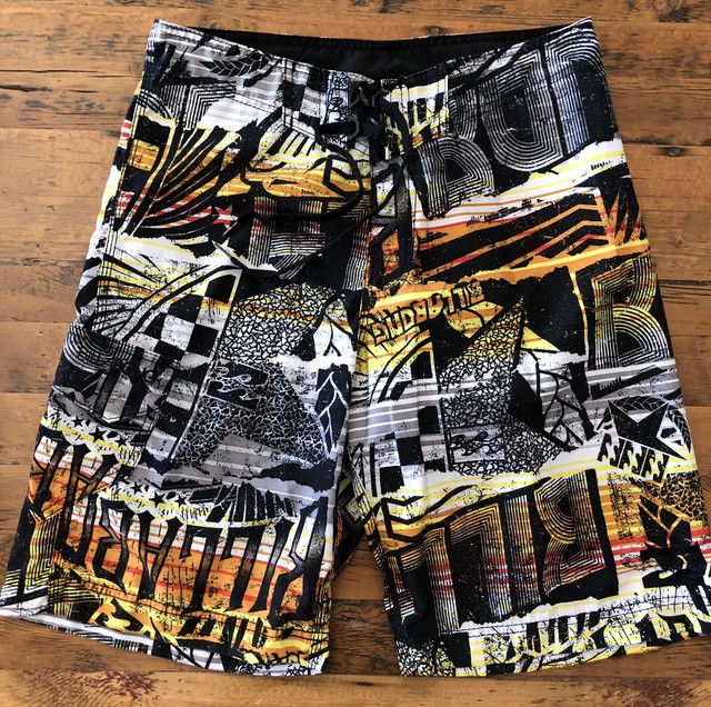 mens swim trunks billabong