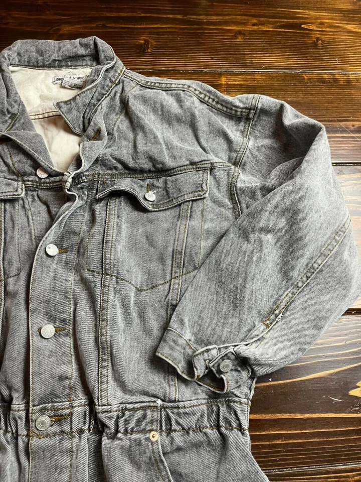 Jordache Jacket, Women's Size Large, Gray, Denim, Vintage, Buttons Up, Pockets - Image 3 of 4