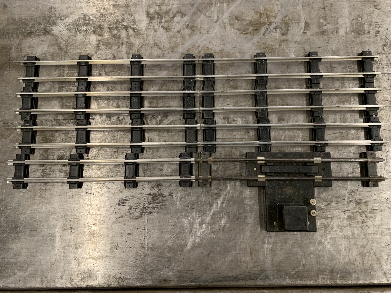 American Flyer / KLine S Gauge Model Train Track Set 2 Full Loops