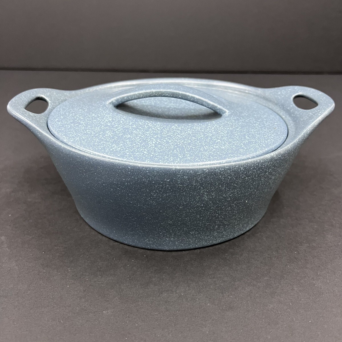 Corningware Creations Stoneware Denim Round Qt Covered Casserole  Bakeware