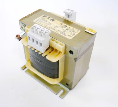 Eaton STI0P4-I2-G2 400VATransformator Steuertransformator 230 - 400V - Bild 1 von 3