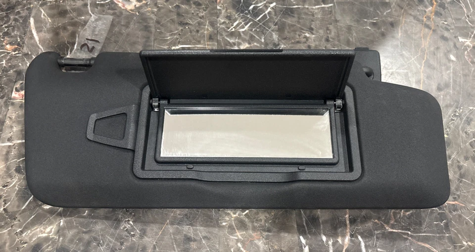 08-14 Mercedes W204 C250 C300 C350 Front Right Side Sunvisor Sun Visor Black OEM - Image 2 of 3