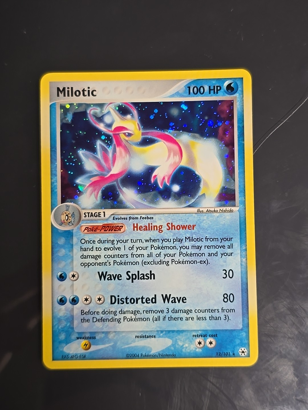Milotic 12/101 Hidden Legends Holo NM