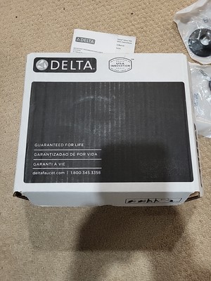 Delta  T14272-BL-LHD Faucet Galeon Single Handle Matte Black Shower Faucet Set