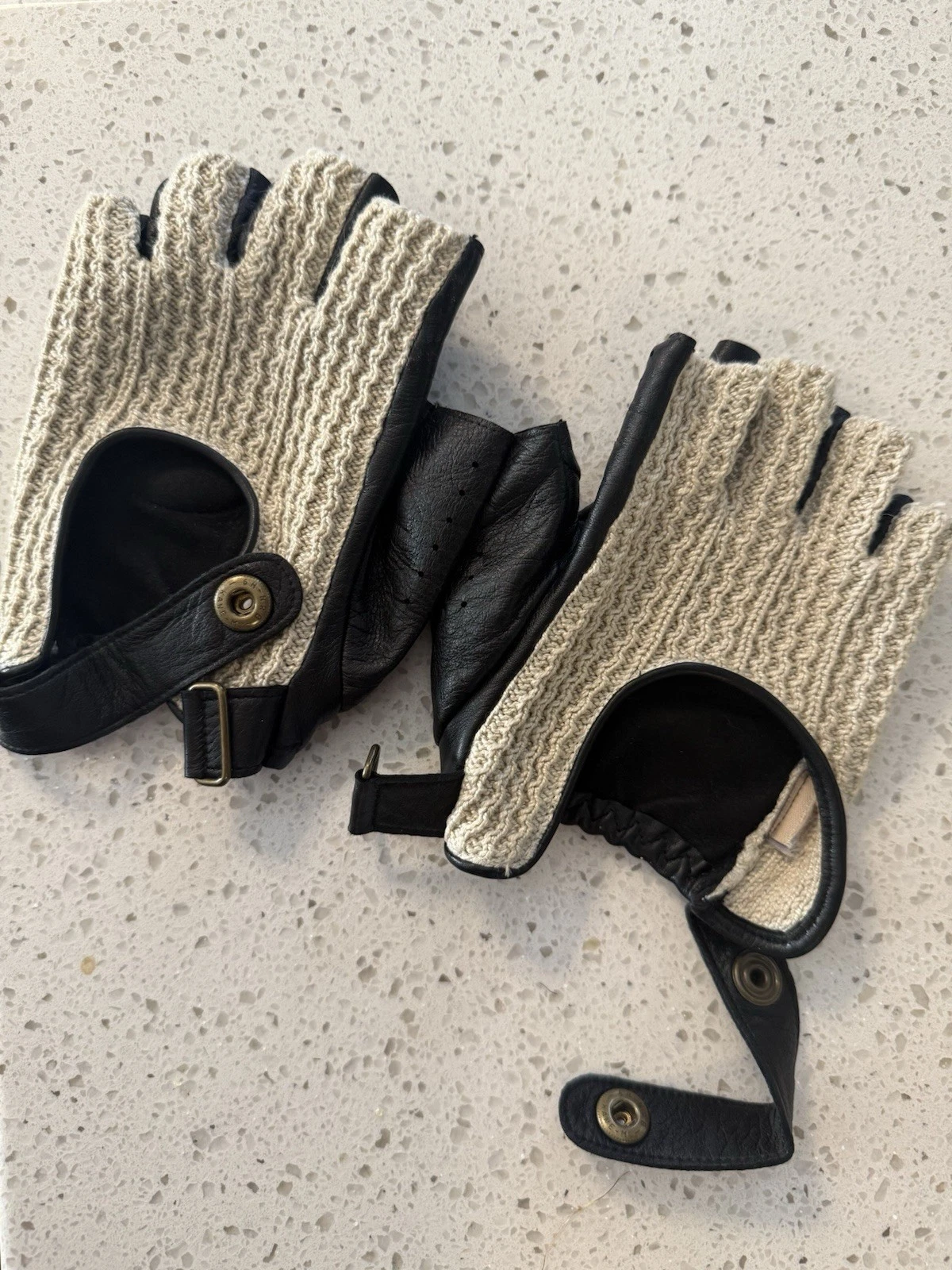 Dents Cleave Fingerless Driving Gloves Black Size Medium